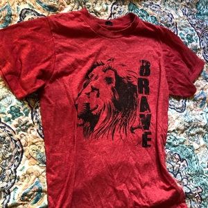 BRAVE shirt size small